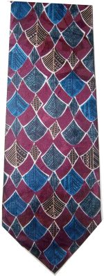 Calvin Klein Neck Tie, 100% Silk tie, Neck wear Made in USA, New Designer tie