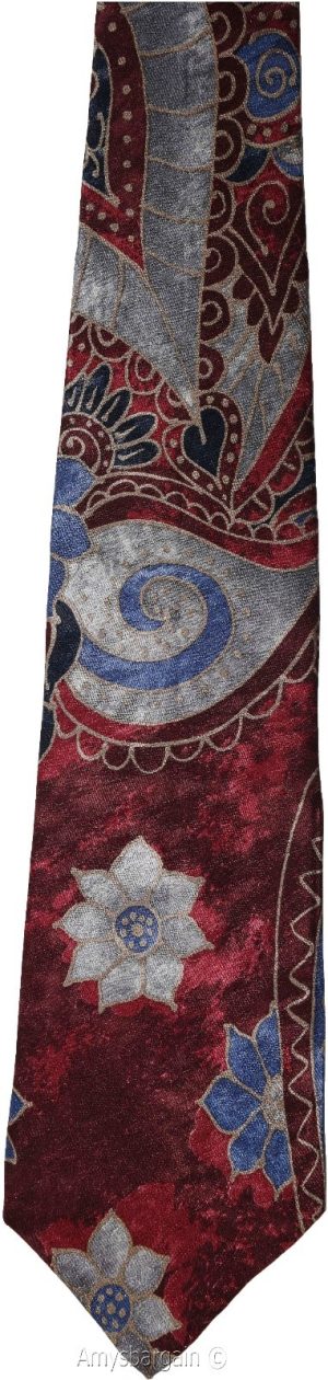 Guess necktie, 100% silk tie, neck wear made in USA, new designer tie - Image 4