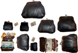 Lot of 12 Women's Leather Change Purse, mini coin purse coin case. Wallet Br New - Image 13