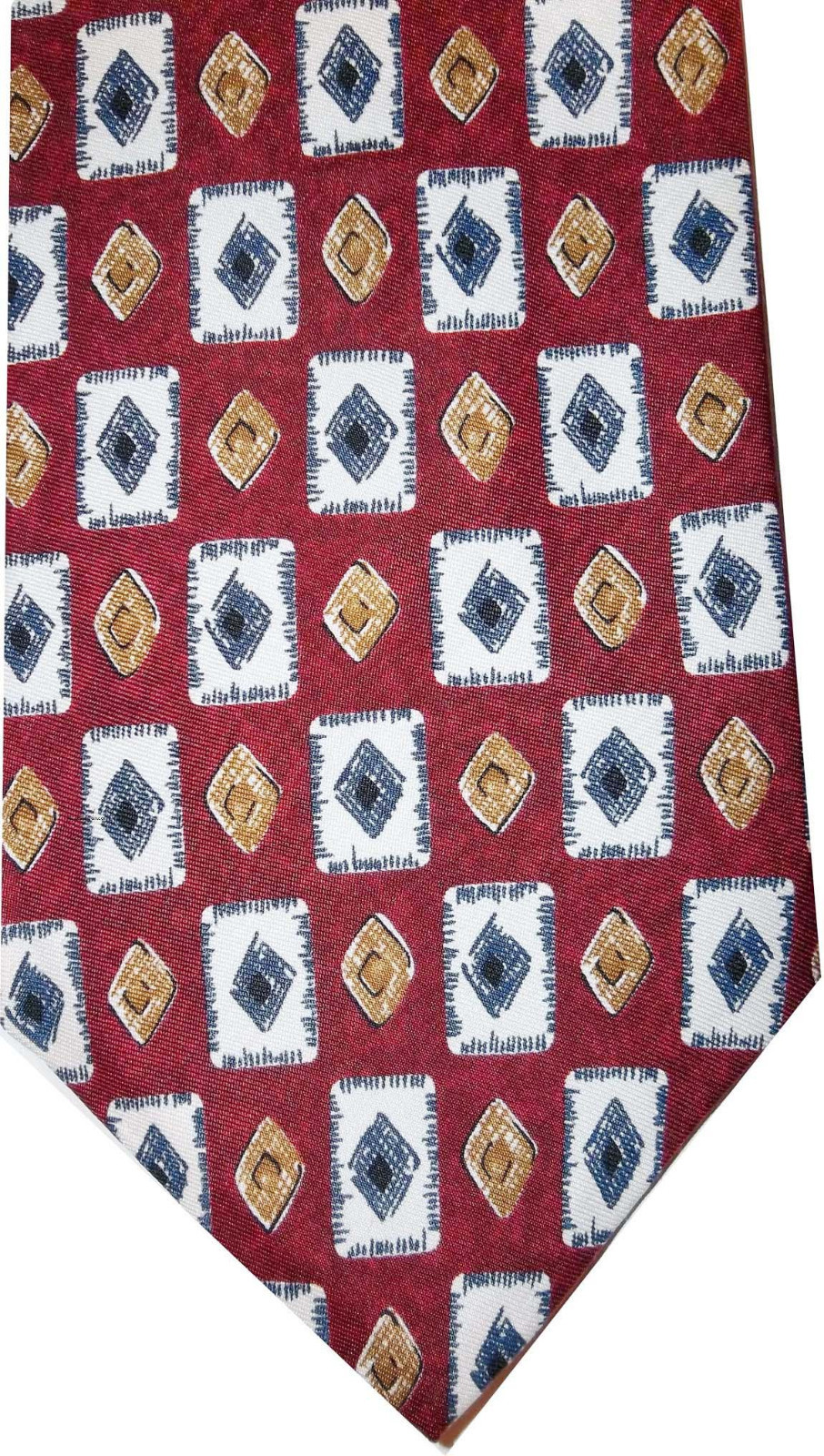 Men's tie. 100 percent silk tie Designer tie Made in USA neck wear brand new tie