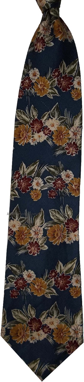 Men's tie, Cutter & Buck tie Neck wear 100% Silk Tie, Silk Tie Made in USA - Image 9