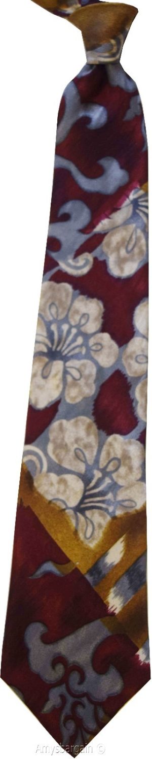 Guess Neck Tie100% Silk tie Neck wear Made in USA New Designer tie - Image 5
