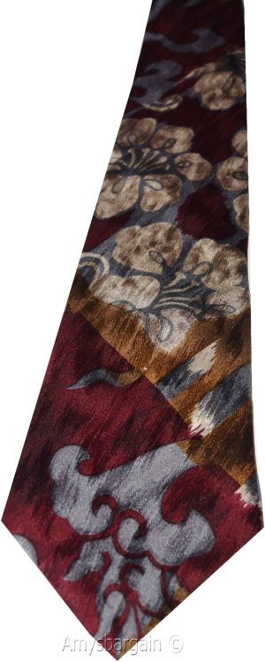 Guess Neck Tie100% Silk tie Neck wear Made in USA New Designer tie - Image 6