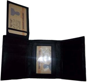 Lot of 4 New Trifold Leather Man’s wallet 2 ID 2 bill slots Black 6 card wallet - Image 8