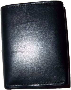 Lot of 4 New Trifold Leather Men’s wallet Unbranded 1 ID 9 card 2 bill spaces - Image 13