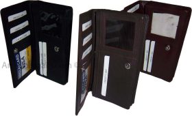 New woman's Leather checkbook wallet compact wallet zip wallet new wallet bnwt