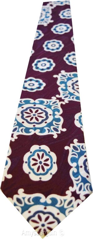 Guess necktie 100% silk tie neck wear made in USA new designer tie. - Image 5