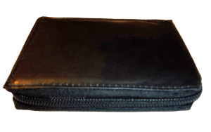 man's Zip around Leather wallet 12 credit bank card holder 2 bil slots br new - Image 7