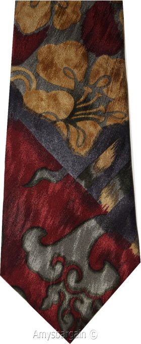 Guess necktie 100% silk tie neck wear made in USA new designer tie