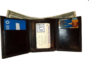 Men's Wallet Lizard Printed Leather Trifold wallet 1 ID 9 card 2 bill slots - Image 8