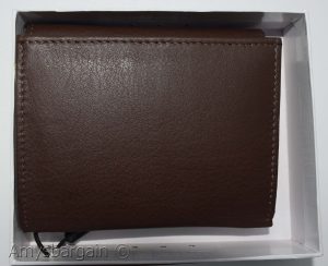 men's RFID genuine leather trifold wallet secure IDs credit cards br new in box - Image 23