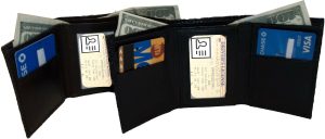 Men's Crocodile skin Printed Leather Wallet Trifold wallet ID 9 card 2 bill slot - Image 3