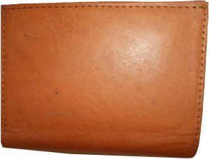 Men's Genuine Leather Tri-fold wallet 10 credit debit cards 2 Bill slots 1 ID - Image 10