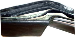 New style leather man's wallets 2 suede lined billfolds Credit card ID spaces bn - Image 9